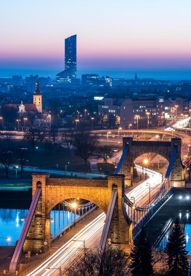 Apartamenty Sky Tower Wrocław Eksteriør billede