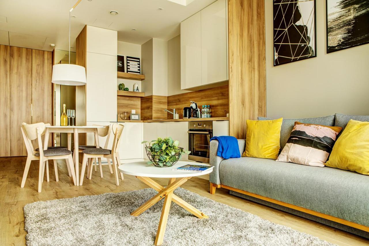 Apartamenty Sky Tower Wrocław Eksteriør billede