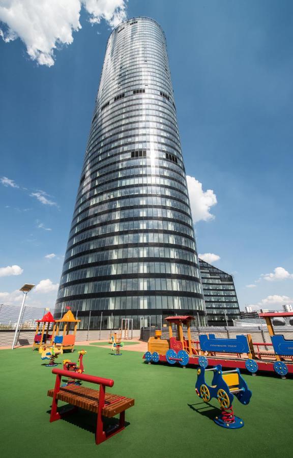 Apartamenty Sky Tower Wrocław Eksteriør billede