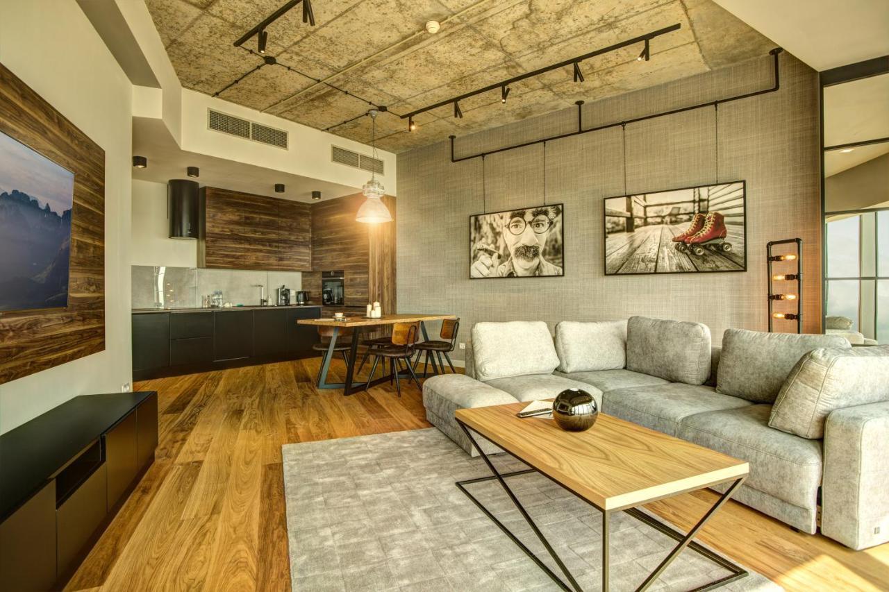 Apartamenty Sky Tower Wrocław Eksteriør billede