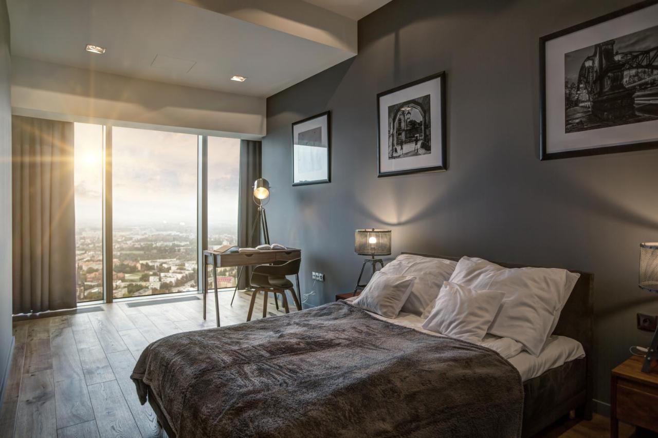 Apartamenty Sky Tower Wrocław Eksteriør billede