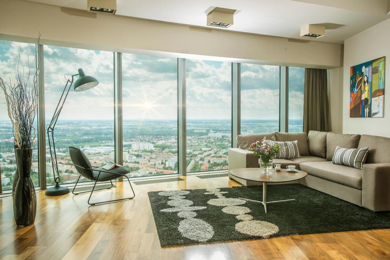 Apartamenty Sky Tower Wrocław Eksteriør billede