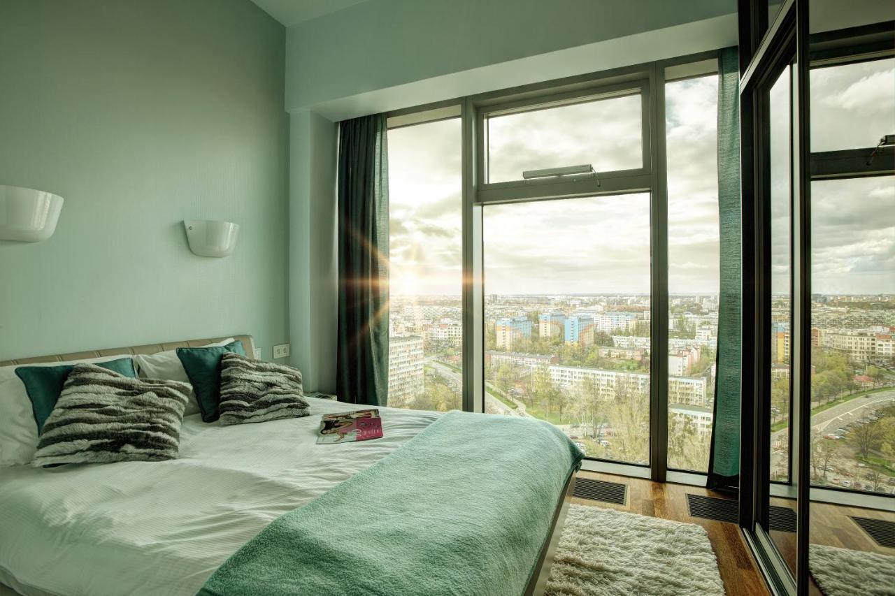 Apartamenty Sky Tower Wrocław Eksteriør billede